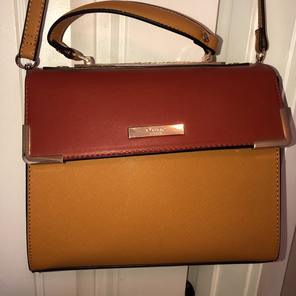 Dune Handbag Crossbody Purse